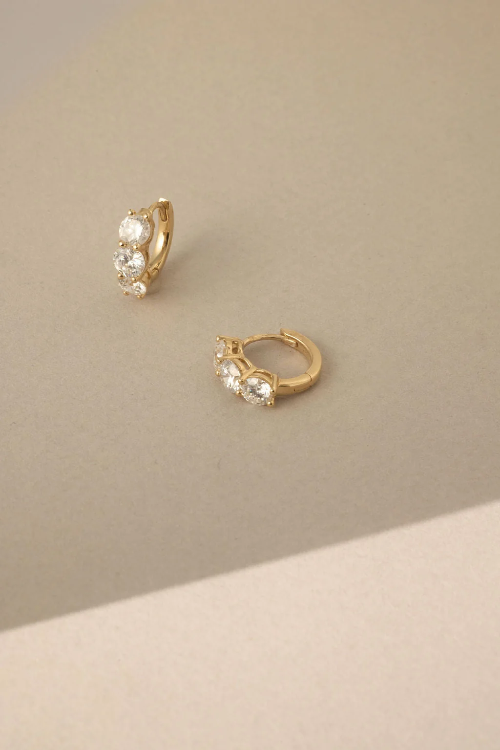 2 CT Round Lab Grown Diamond Huggies Earring preview angle 1
