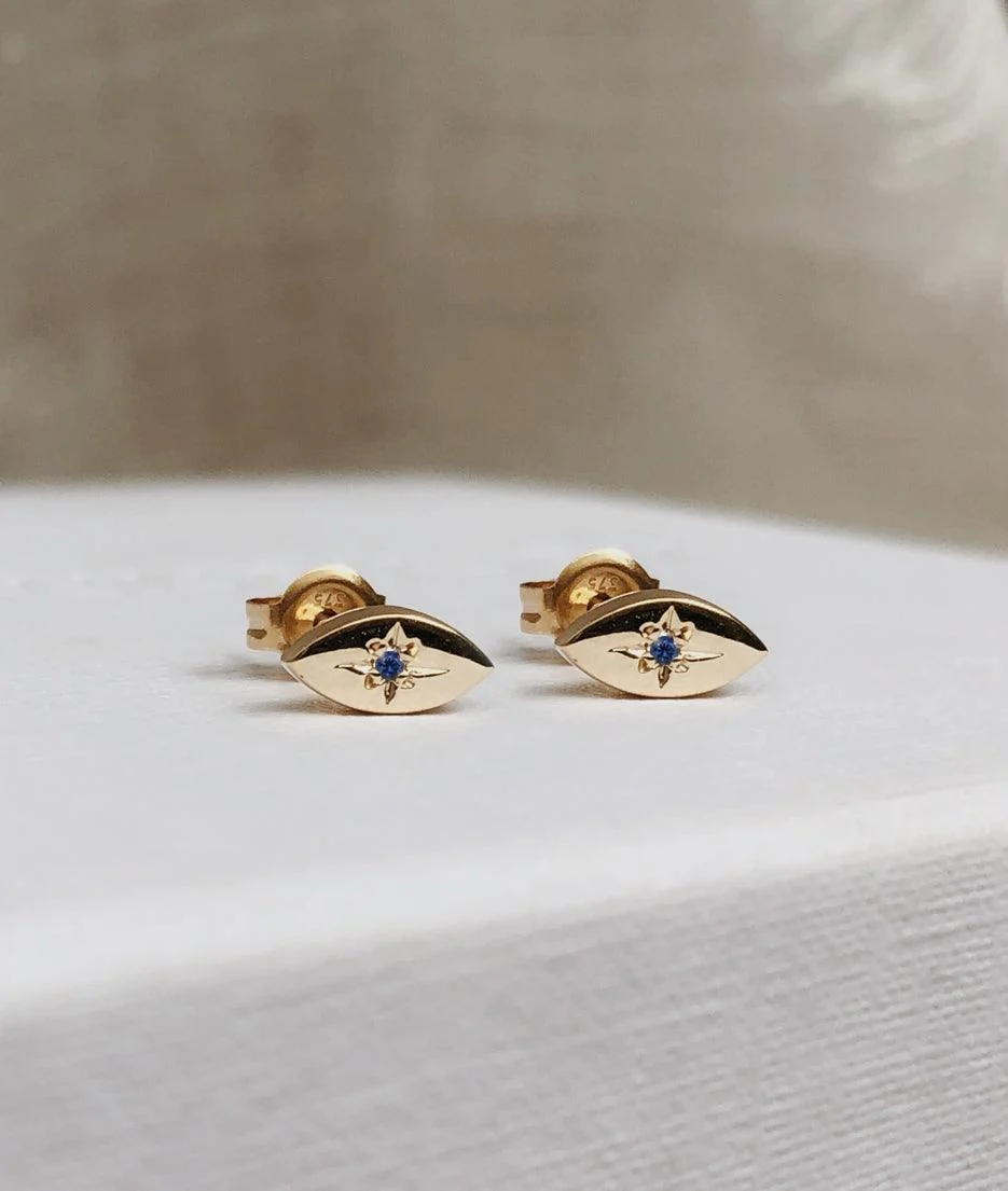 0.01 CT Round Lab Grown Diamond Earring preview angle 4